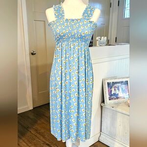 NWOT'S - FC - Cute Long Smocked Front  Dress… Size M/L